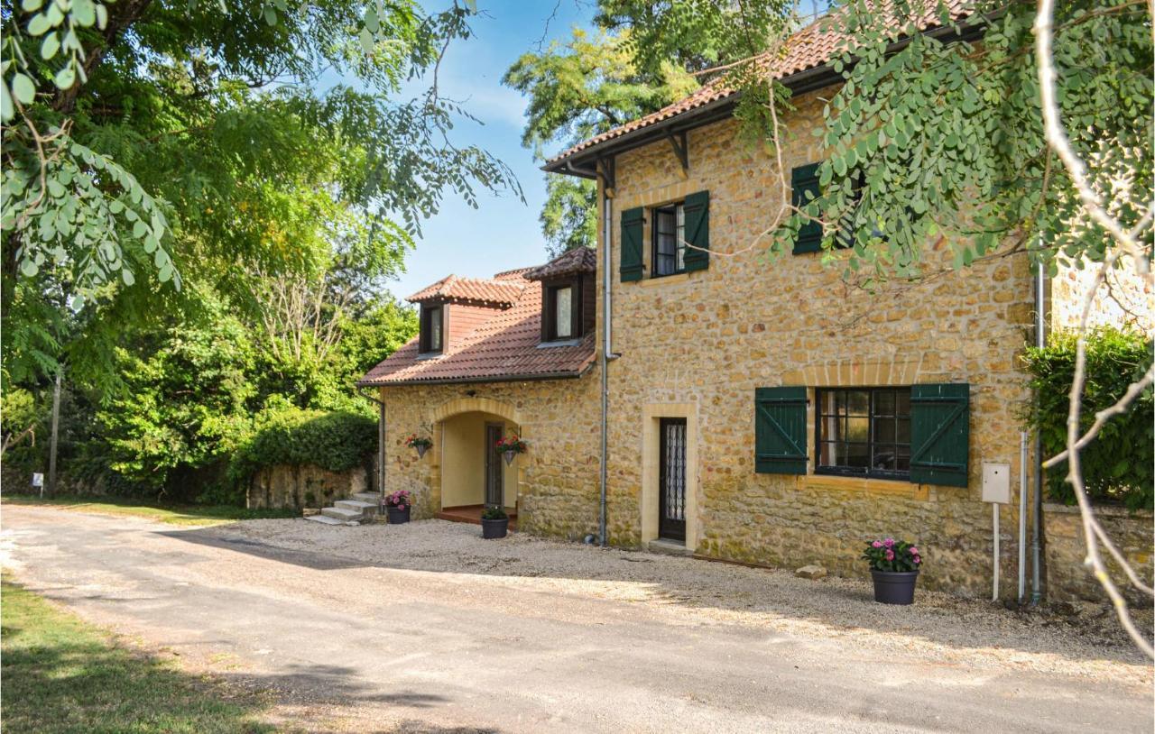 2 Bedroom Nice Home In Vitrac ヴィトラック エクステリア 写真