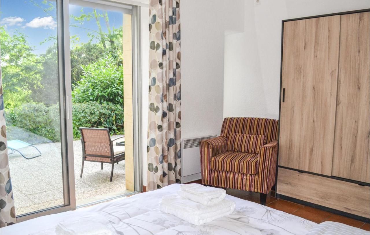 2 Bedroom Nice Home In Vitrac ヴィトラック エクステリア 写真